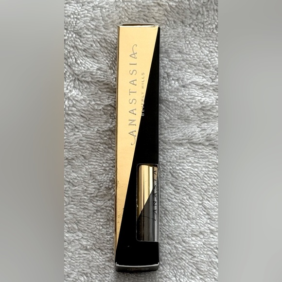 Anastasia Beverly Hills Medium Brown DIPBROW® Gel 4.4g BRAND NEW/SEALED - Picture 6 of 8